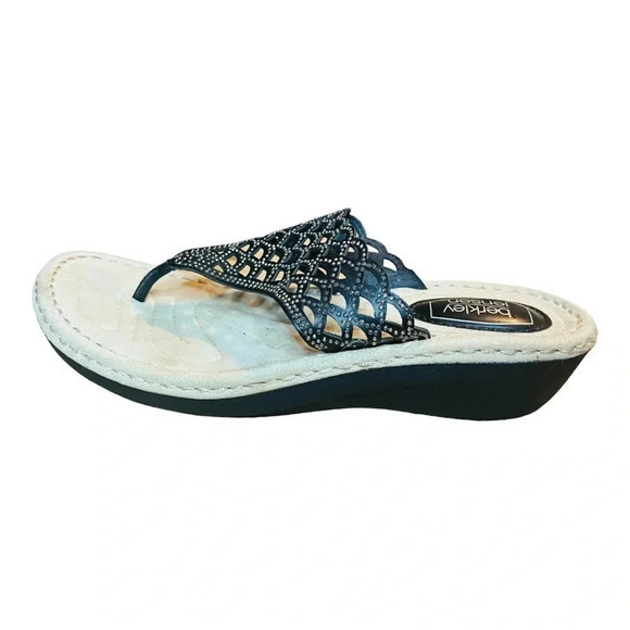 BERKLEY JENSEN THONG SANDALS BLACK SPARKLY EXCELLENT CONDITION SIZE 9.5 - Picture 1 of 8